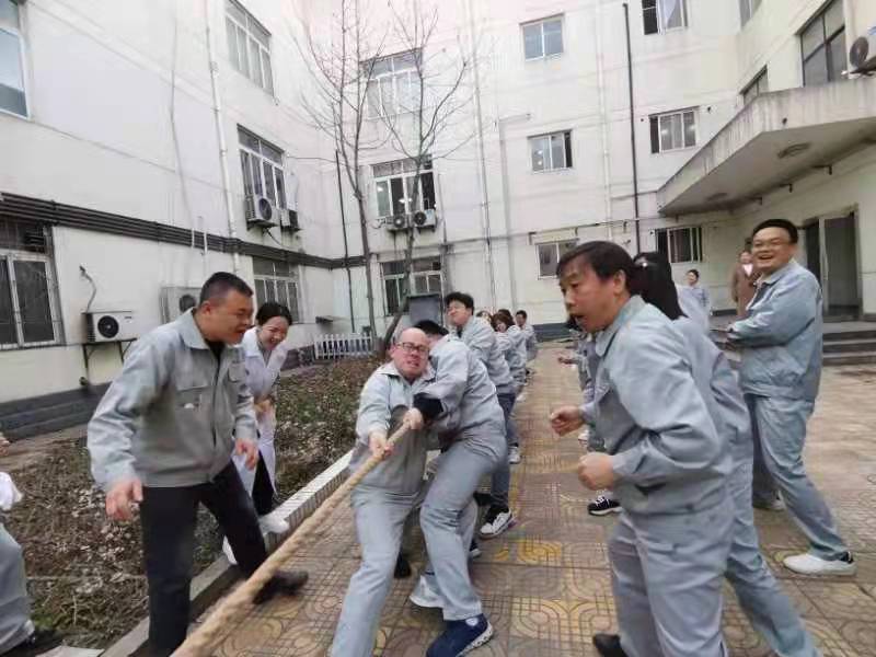 “助力女神節，賽出新風范”，花季app入口黄免费傳感開展“強身健體”拔河活動