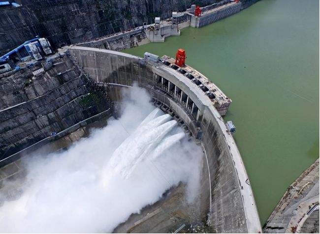 花季app下载地址案例 | 如何保障河流生態環境？抓住水電站下泄生態流量是關鍵！