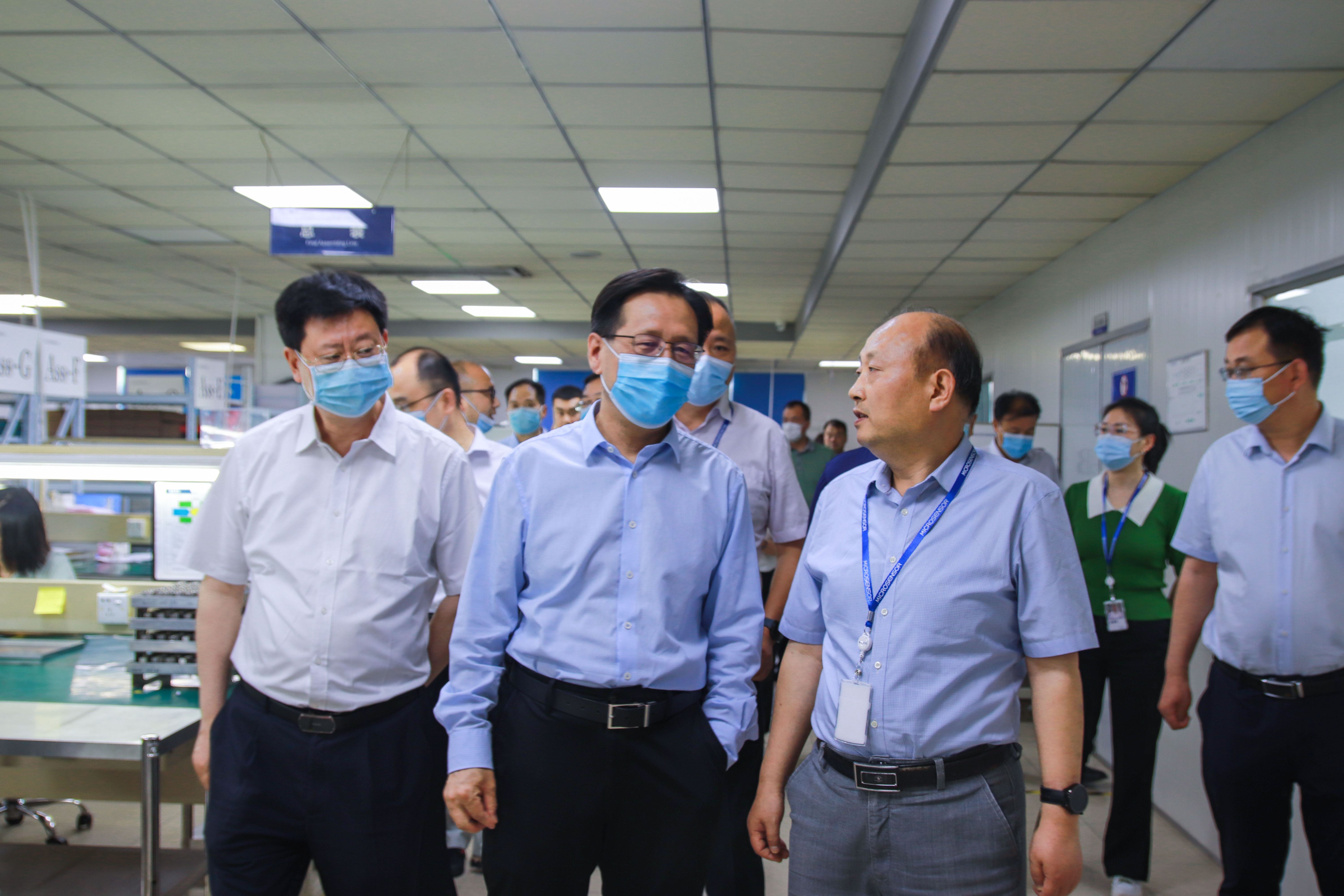企業動態 | 陜西省科技廳領導一行蒞臨考察，花季app下载zaixian傳感榮獲肯定